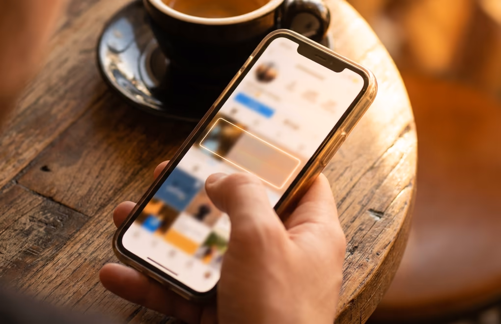 Reposting your own older content on LinkedIn for additional reach