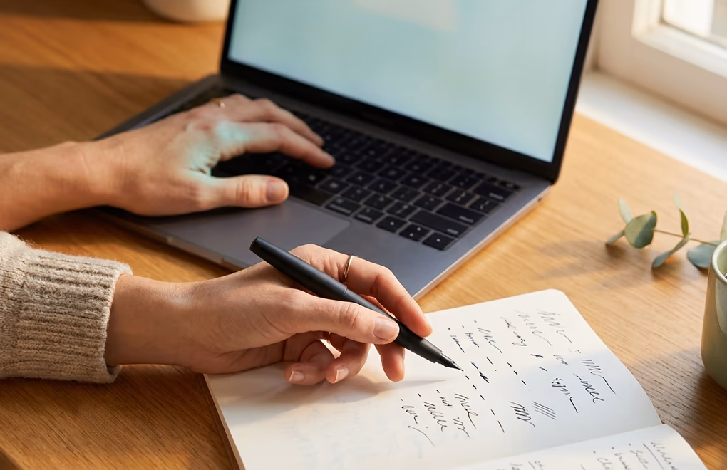 Writing a LinkedIn article with a headline and subheadings