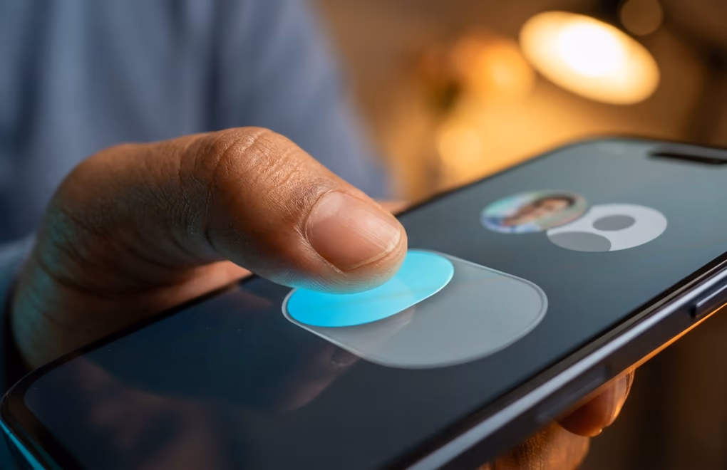 A thumb flipping a privacy toggle on a phone next to an anonymous grey silhouette avatar